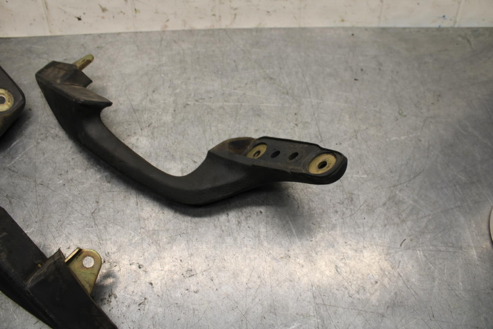 2001 Honda ST1100 PASSENGER REAR SEAT GRAB BAR HANDLE SET BB77