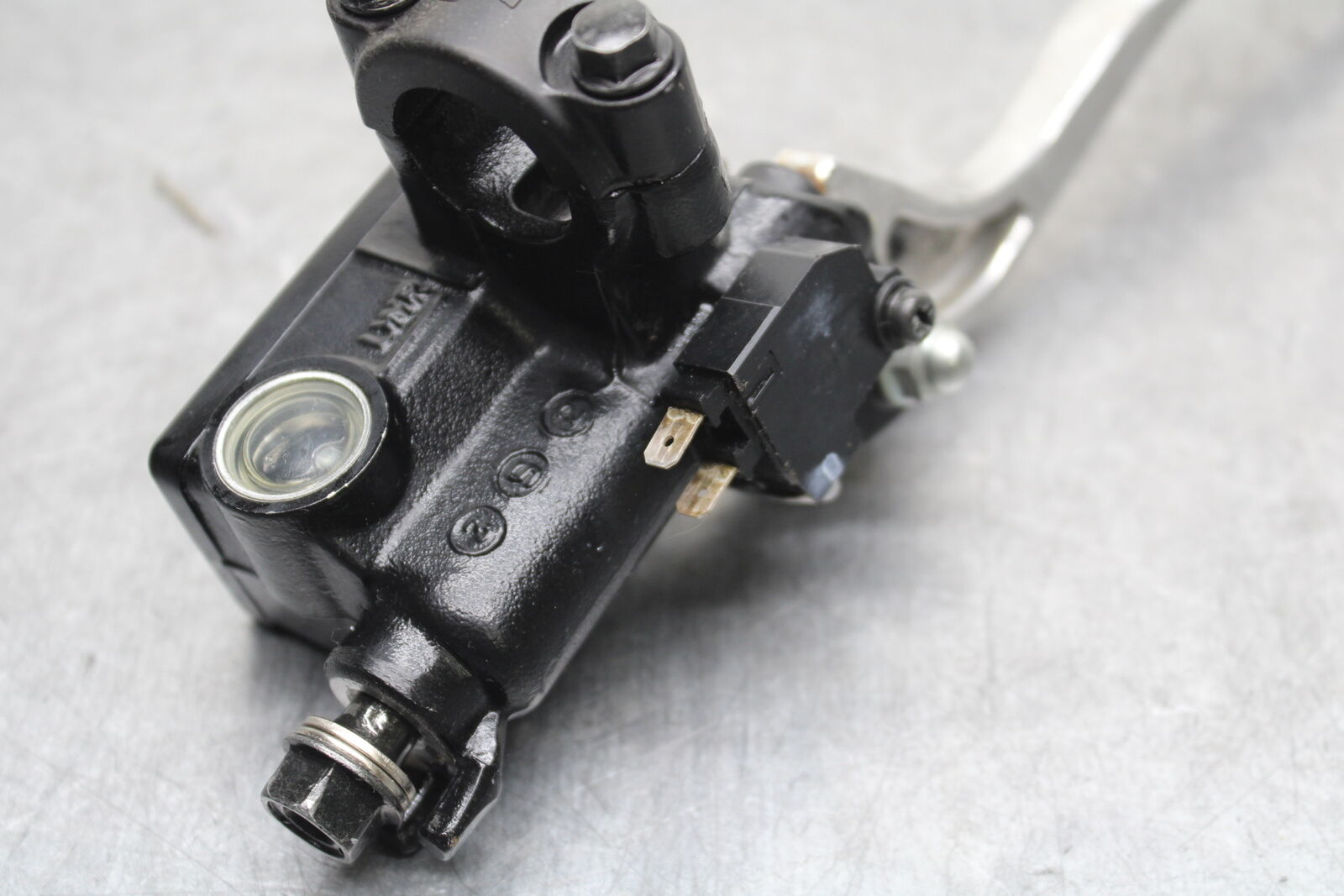 13-15 HONDA CBR500R FRONT BRAKE MASTER CYLINDER w/ LEVER 45510-MGZ-305 BB315