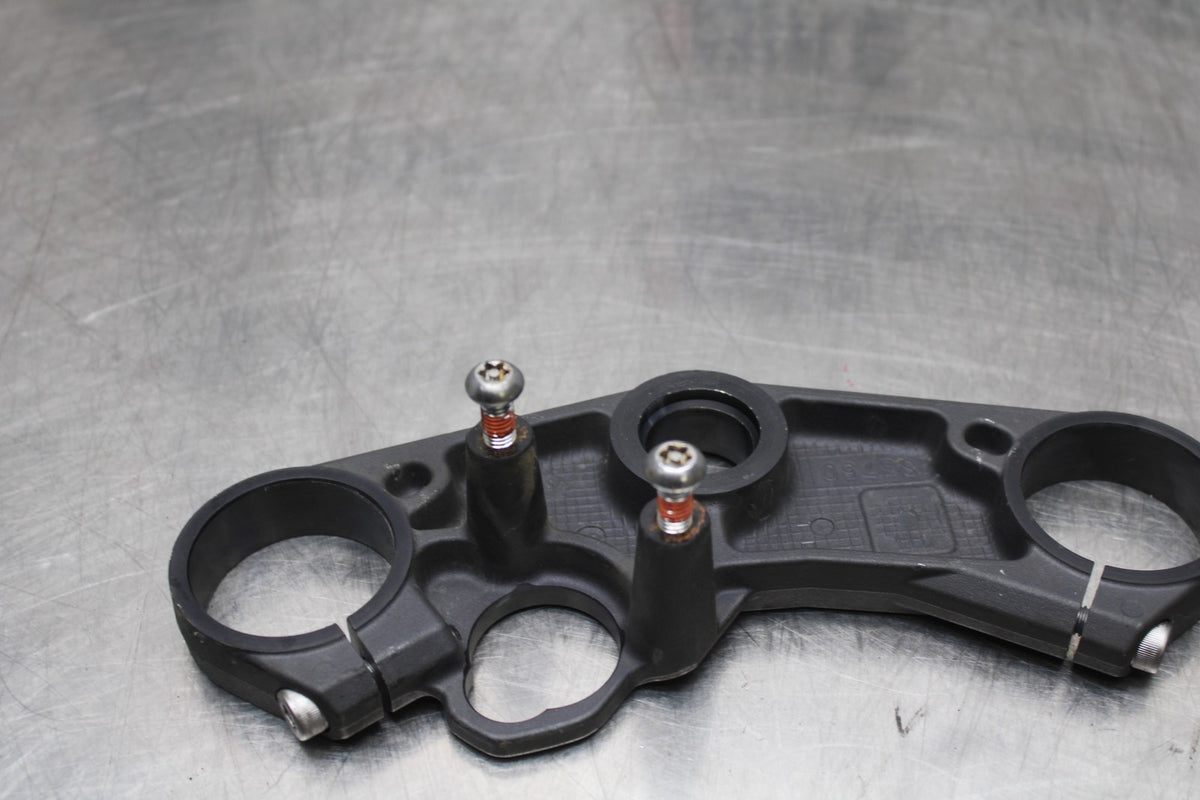 06-07 SUZUKI GSXR 600 FORKS UPPER TRIPLE TREE CLAMP BB178