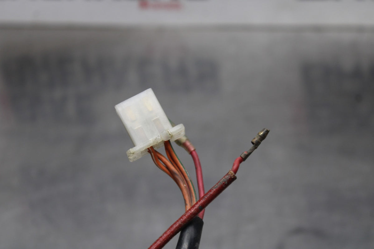 78-79 SUZUKI GS1000 RELAY ASSEMBLY FUSE BOX BB787