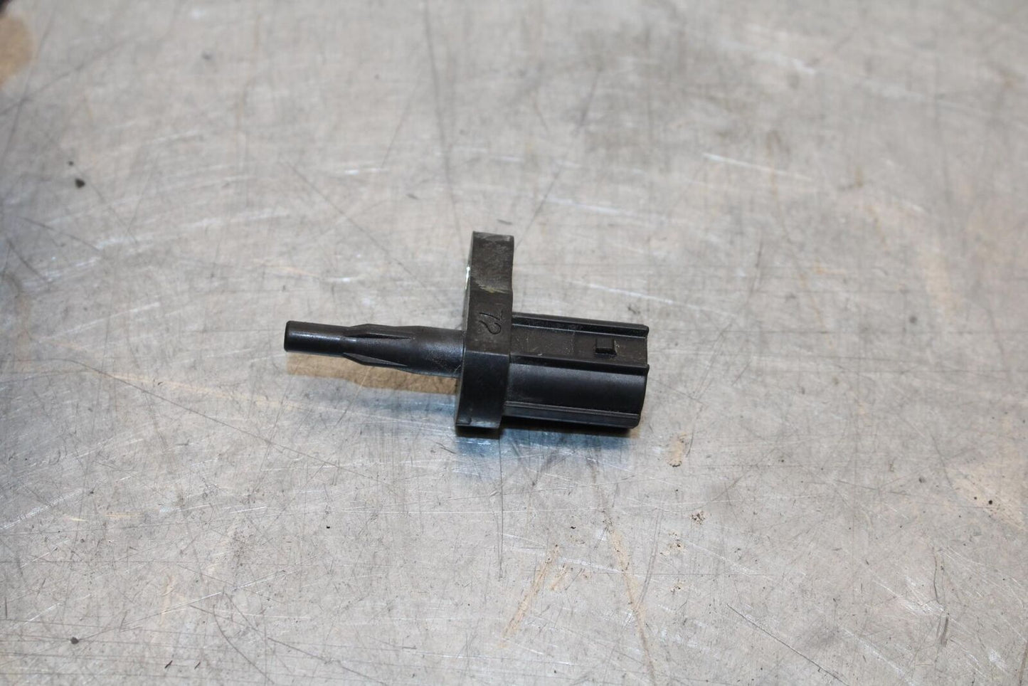 2012 Yamaha FZ8 AIR INTAKE TEMPERATURE TEMP SENSOR BB550