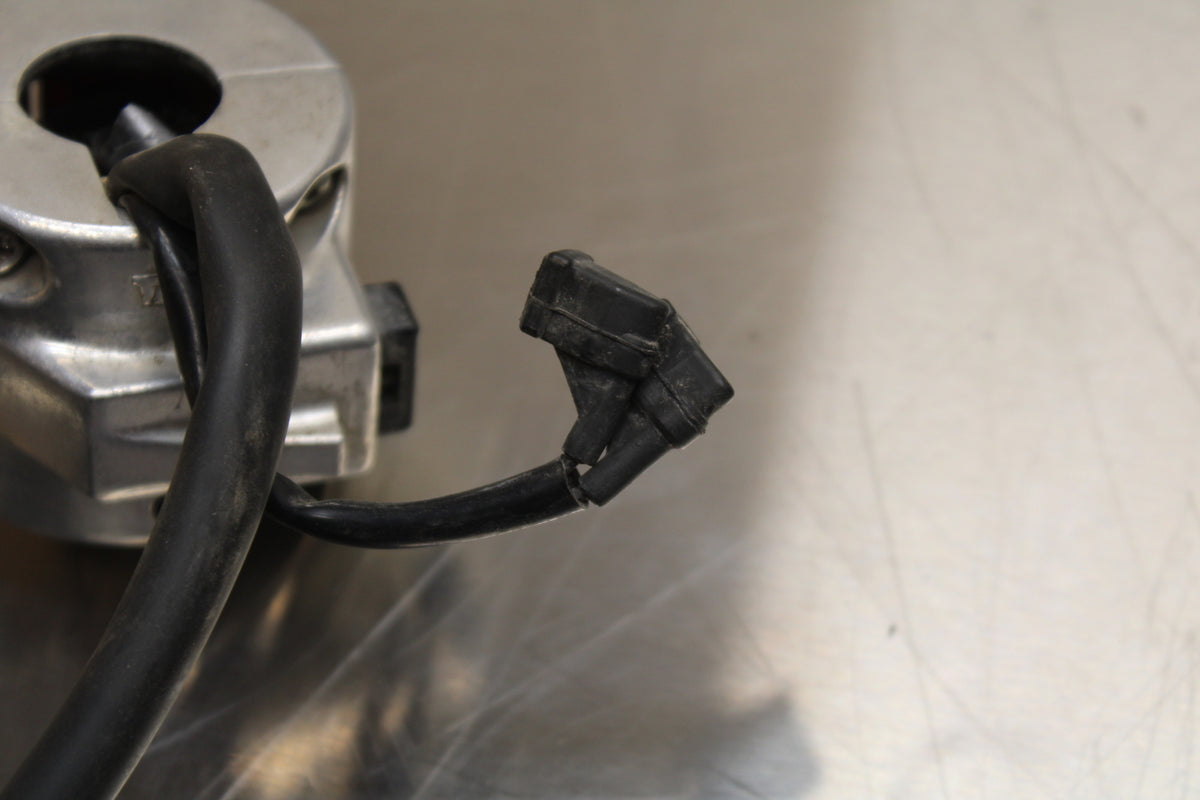 03-05 HONDA SHADOW CLASSIC 750 RIGHT CLIP ON HANDLE KILL OFF START SWITCH BB139