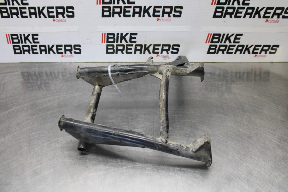 91-02 HONDA ST1100 CENTER MAIN STAND BB881