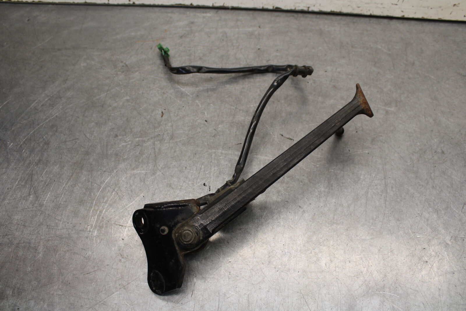 04-12 HONDA ST1300A KICKSTAND SIDE KICK STAND BB669