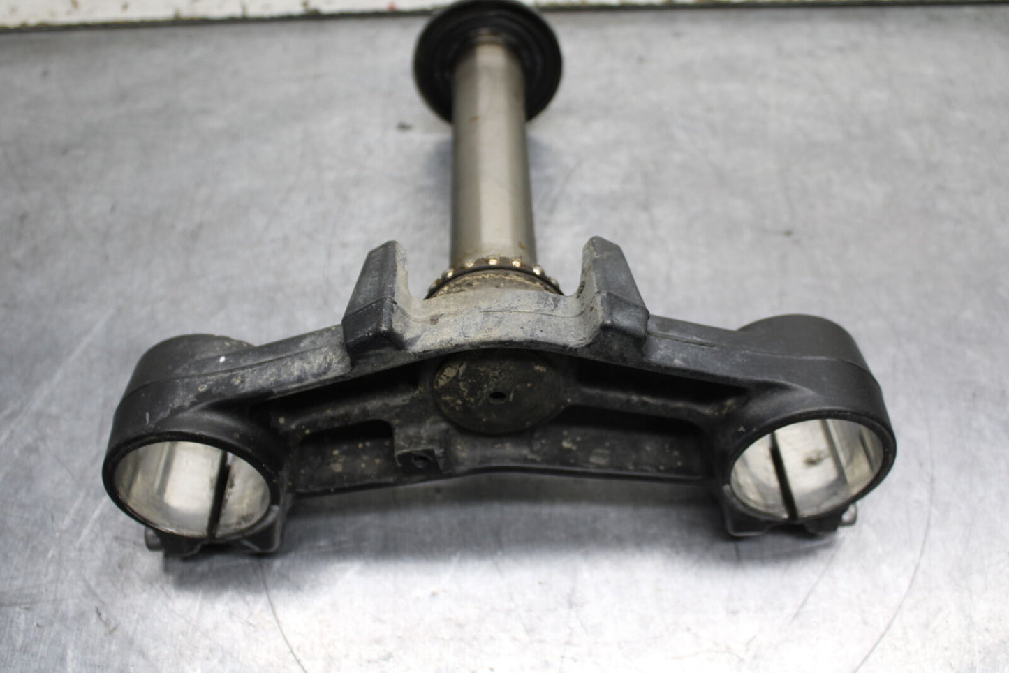 12-13 KAWASAKI Z1000 FRONT FORKS CLAMP LOWER TRIPLE TREE STEM BB743