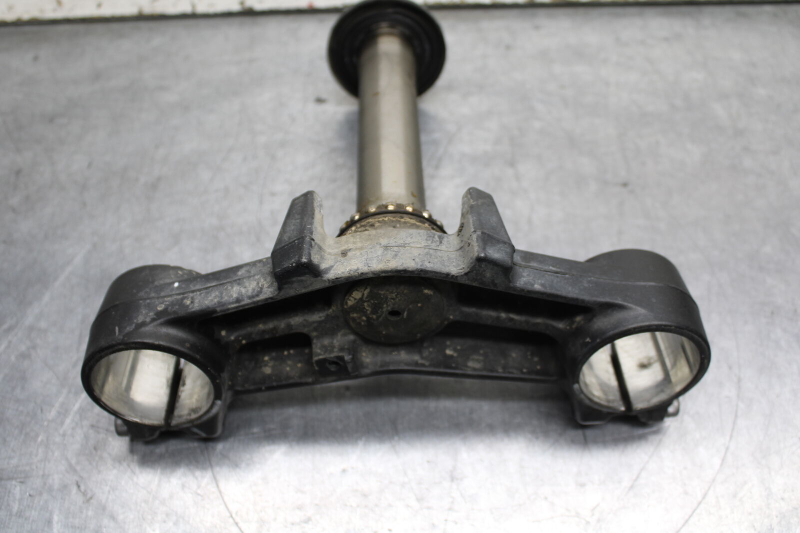 12-13 KAWASAKI Z1000 FRONT FORKS CLAMP LOWER TRIPLE TREE STEM BB743