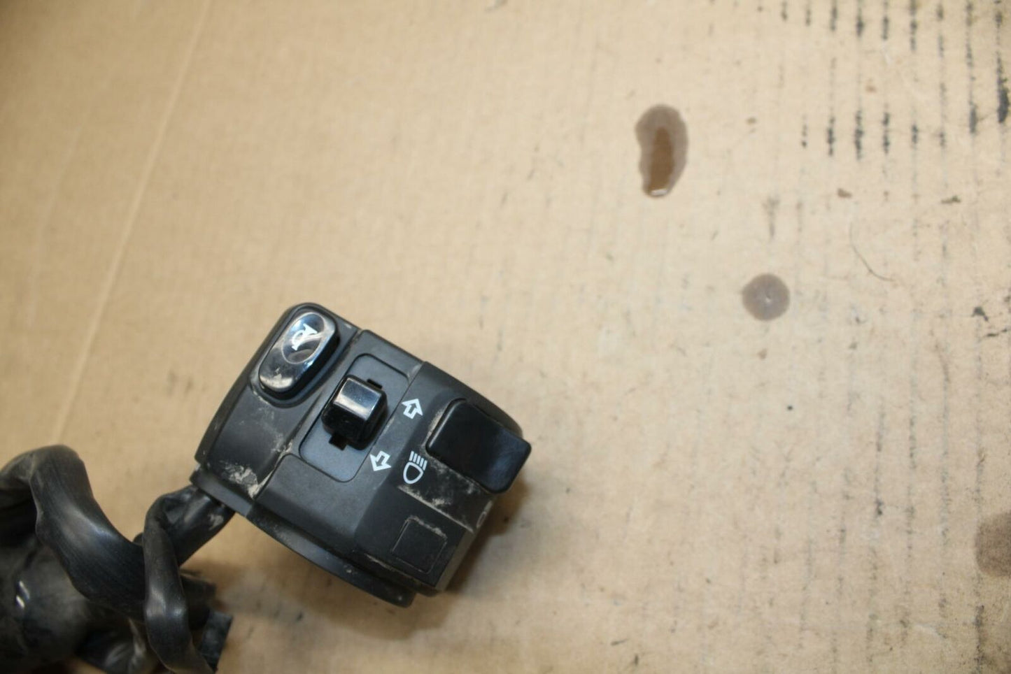 15 KAWASAKI NINJA 300 EX300 ABS LEFT CLIP ON HANDLE HORN SIGNALS SWITCH BB395