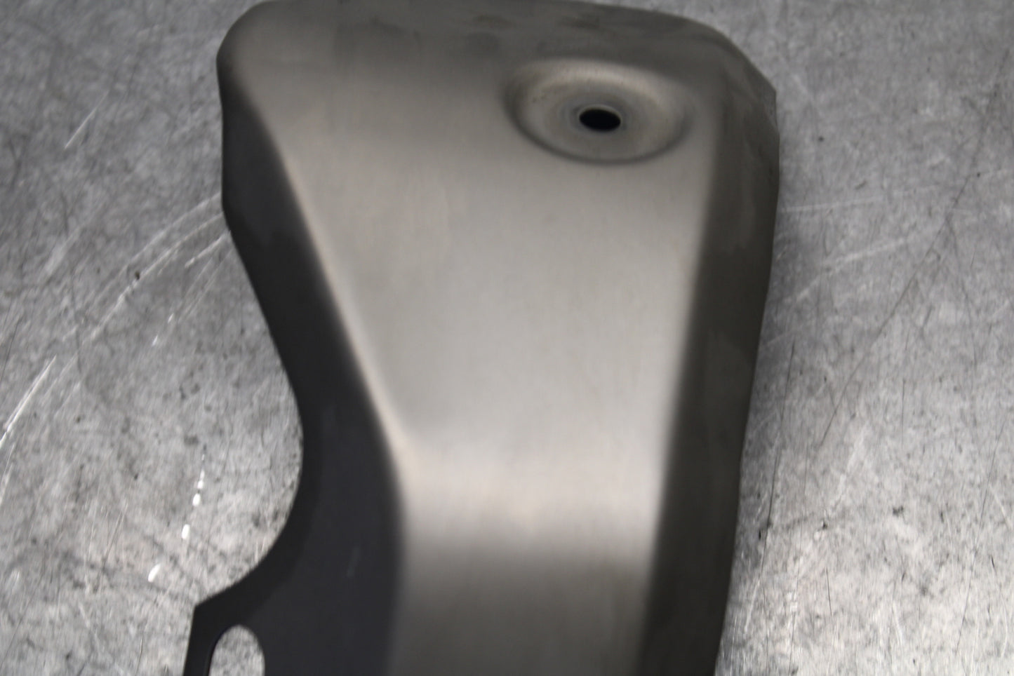 21-24 YAMAHA MT-07 REAR BACK MUFFLER EXHAUST PIPE COVER HEAT SHIELD GUARD BB662