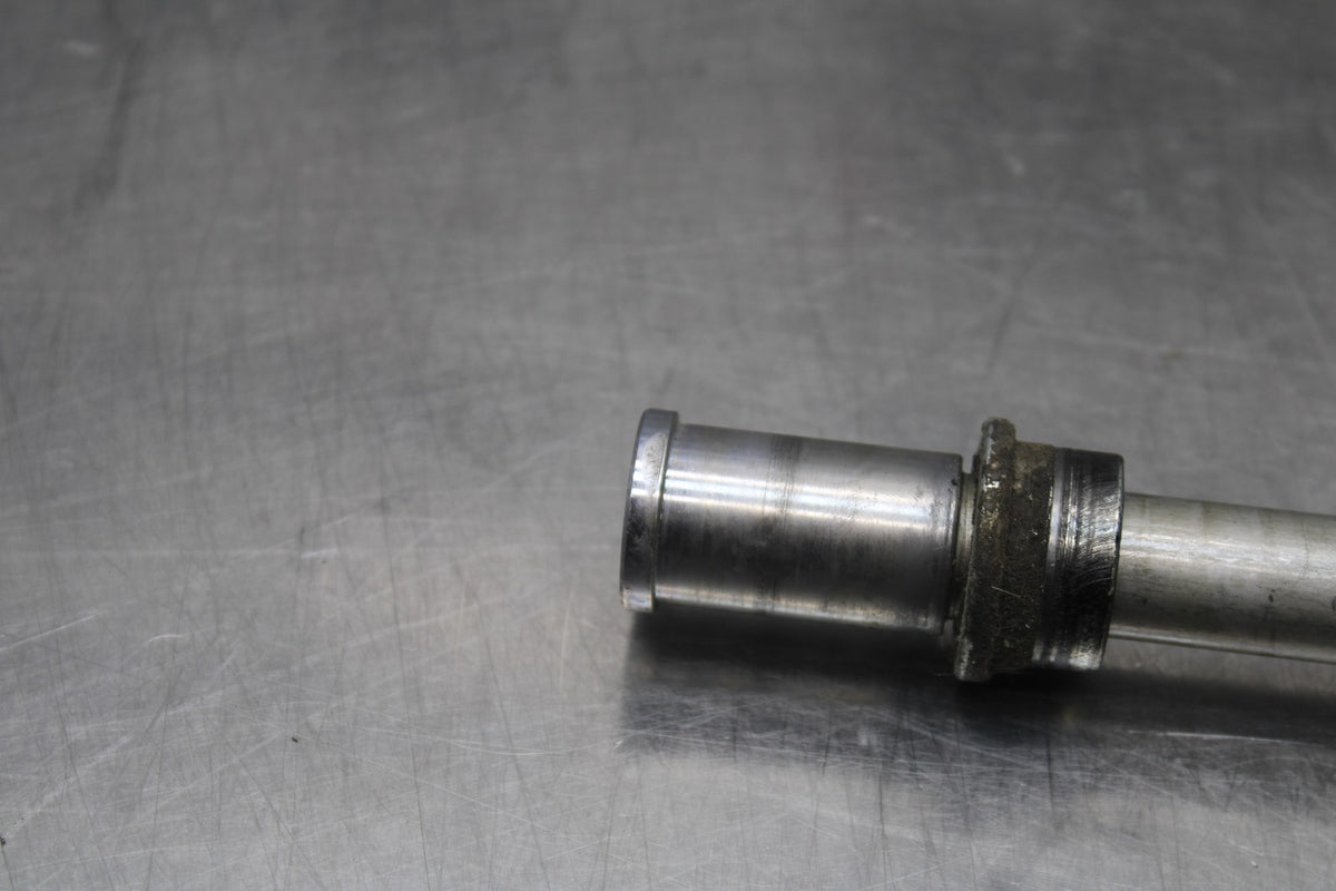 99 KAWASAKI NINJA ZX9R FRONT WHEEL RIM AXLE PIVOT BOLT BB05