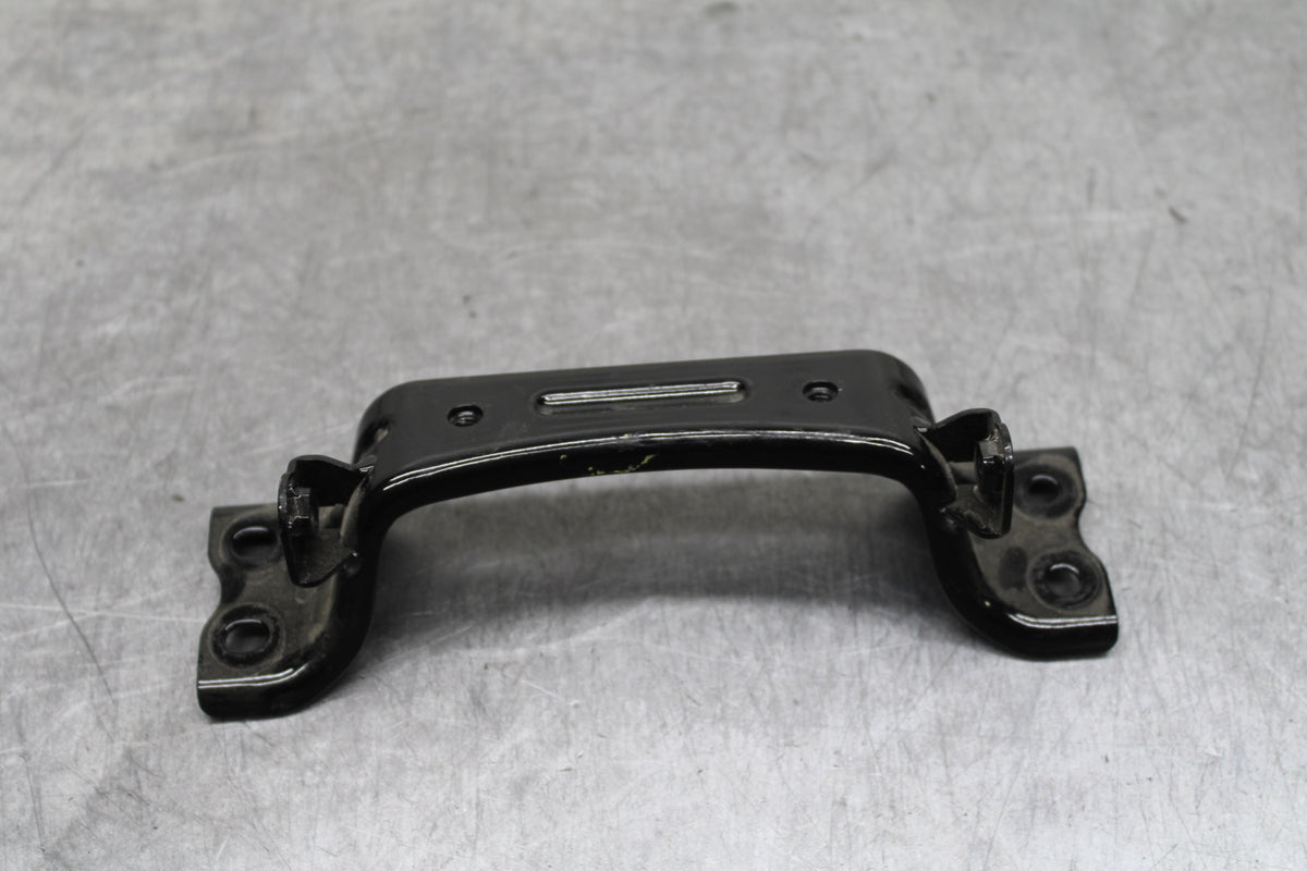 24 KAWASAKI NINJA 500 ABS GAS TANK FUEL CELL PETROL BRACKET MOUNT  BB730