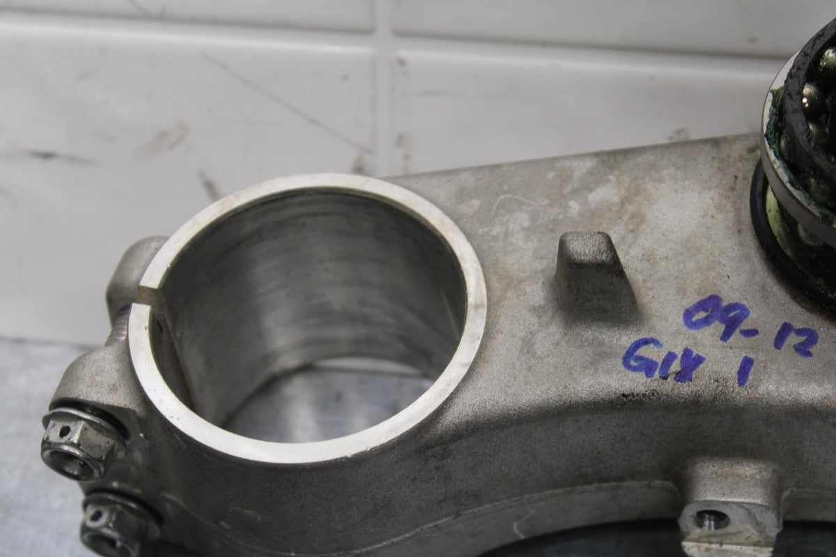 2009 to 2012 GSXR1000 FRONT LOWER AND UPPER TREES STEM BB582