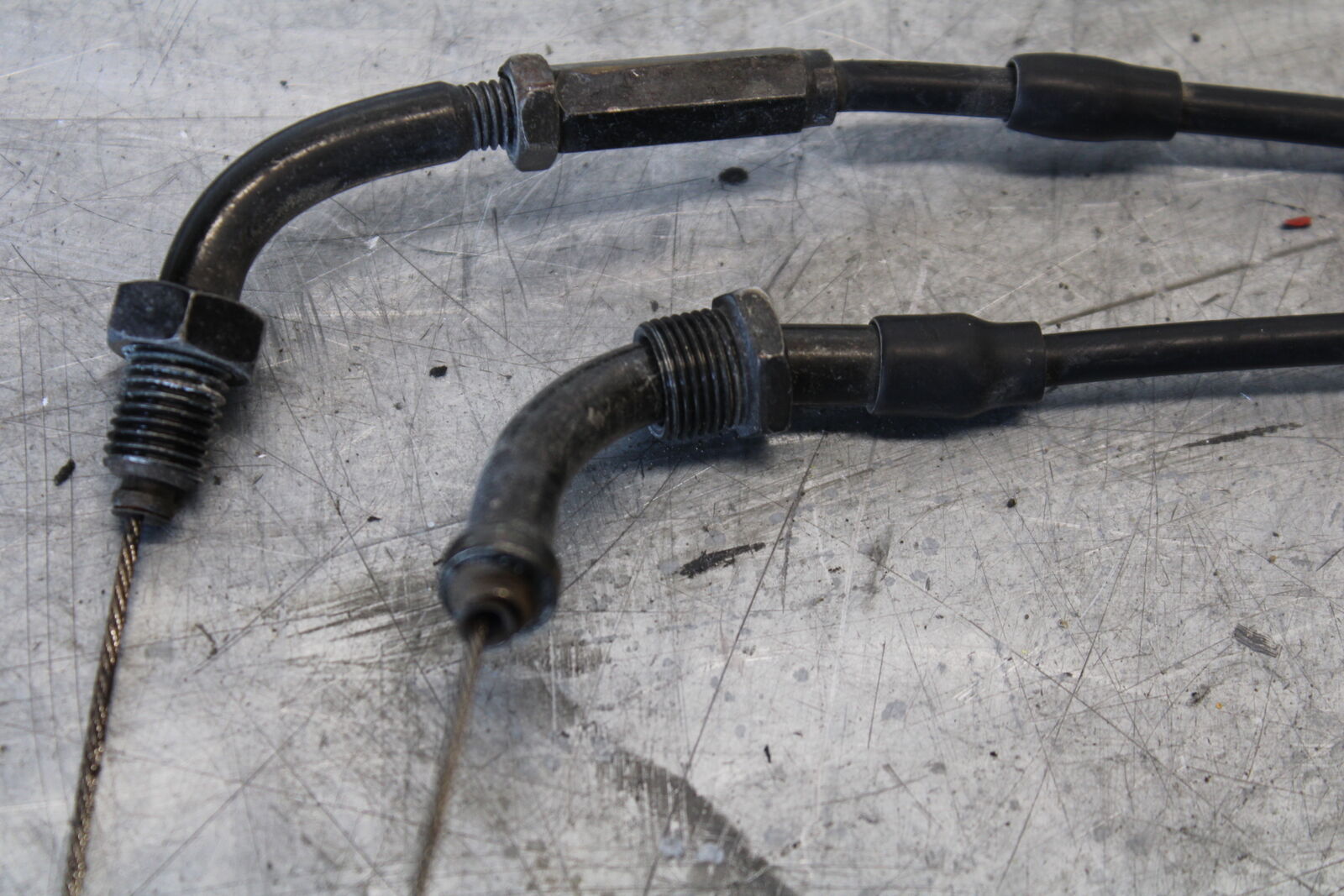 03-04 HONDA CBR600RR THROTTLE CABLES LINES 17910-MBW-D20 17920-MBW-D20 BB661