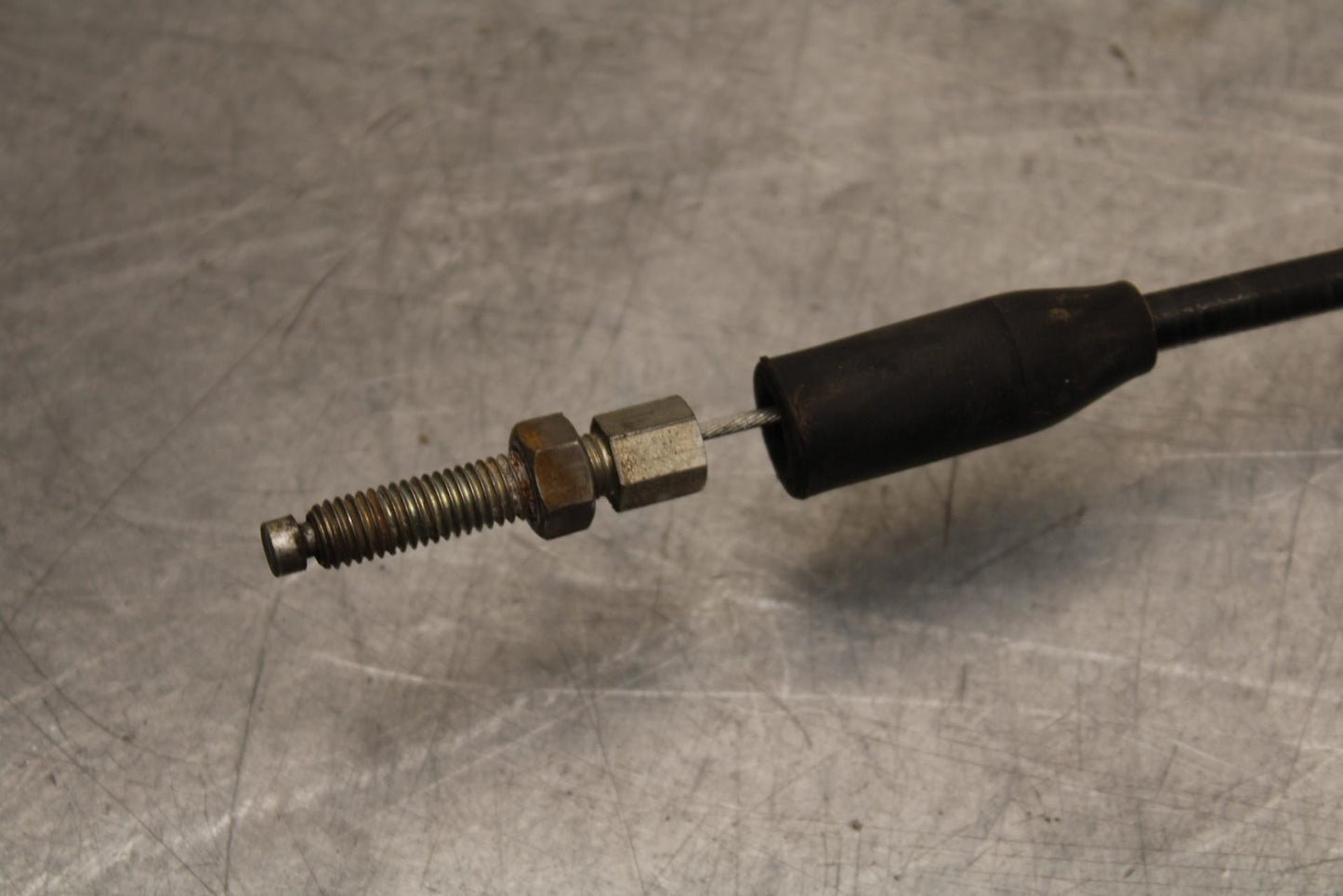 75 SUZUKI GT 550 CLUTCH THROTTLE BRAKECABLE LINE BB67