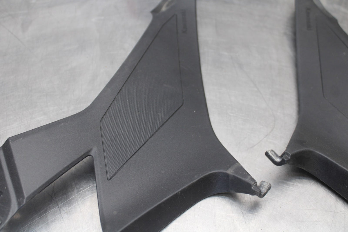 24-25 KAWASAKI NINJA 500 ABS RIGHT LEFT FRONT SIDE SEAT PANELS TRIMS COWLS BB899