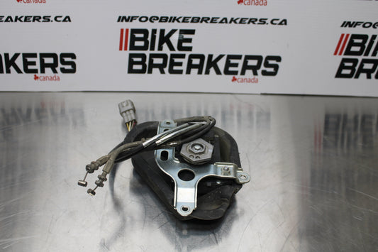 11 SUZUKI GSXR1000 EXHAUST VALVE SERVO MOTOR BB142