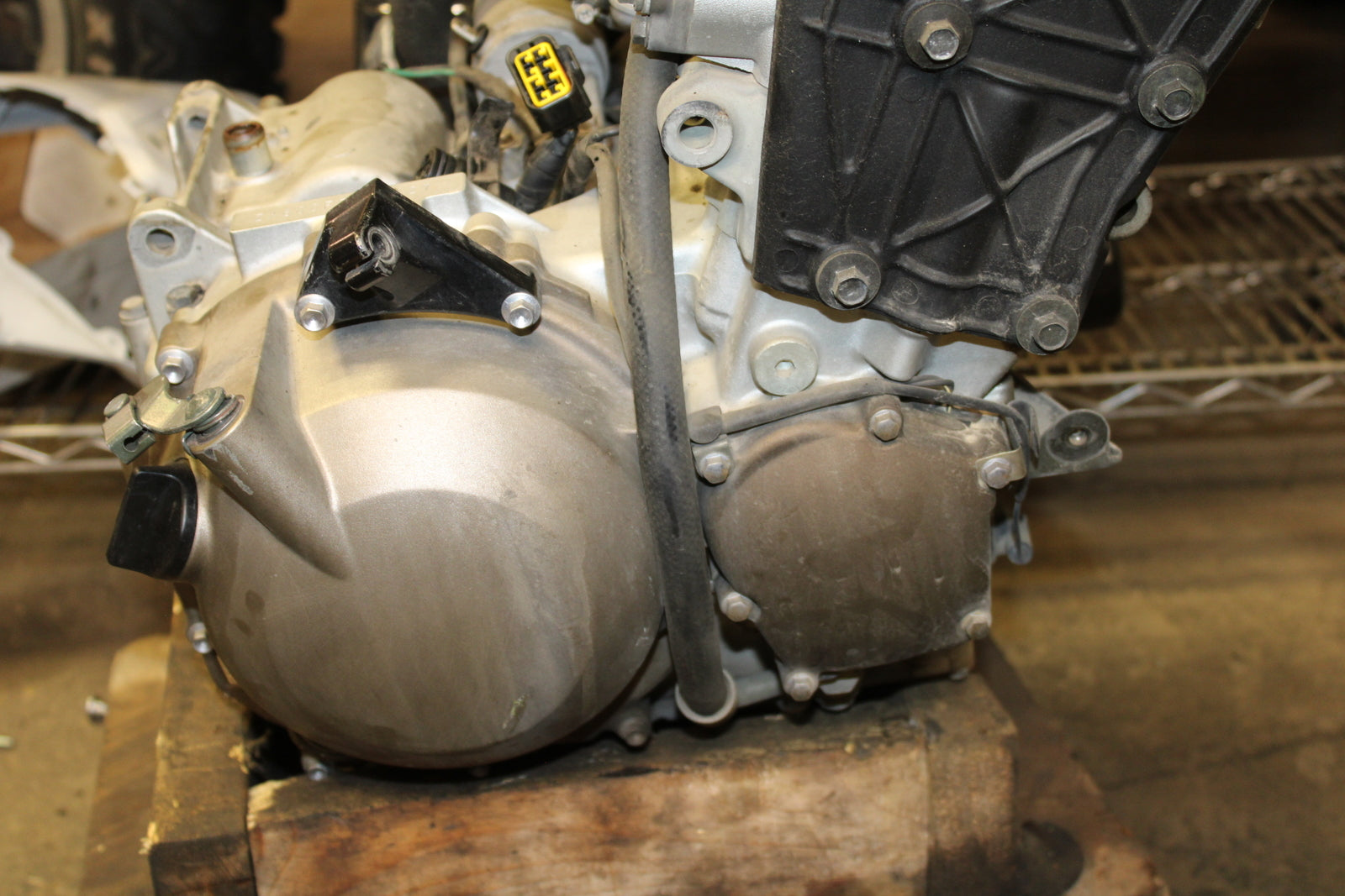 00-02 KAWASAKI NINJA ZX6R ENGINE MOTOR BB750