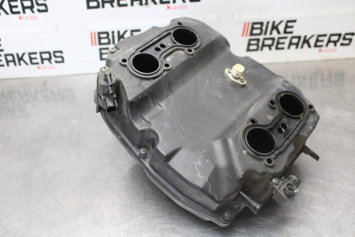 06-07 HONDA INTERCEPTOR 800 VFR800 AIRBOX AIR INTAKE FILTER BOX BB917