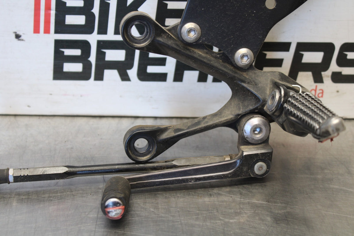 07-08 KAWASAKI NINJA ZX6R LEFT REARSET REAR SET FOOT PEG W SHIFTER BB937