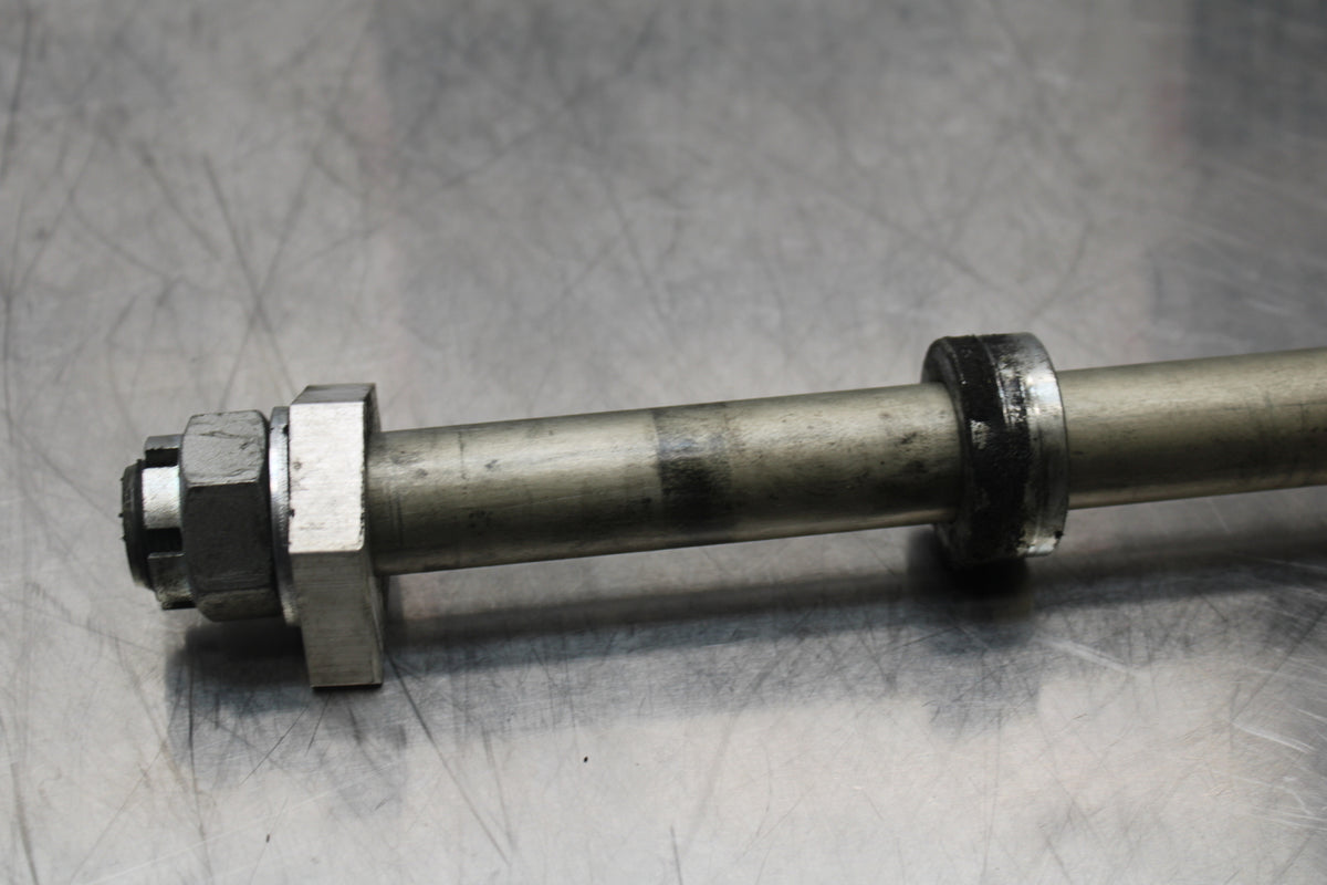 07 KAWASAKI Z1000 REAR AXLE BACK WHEEL RIM PIVOT BOLT AXEL BB148