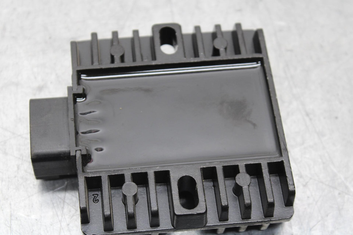 2007 Yamaha YZF R6 RECTIFIER VOLTAGE REGULATOR 4XY-81960-00-00 BB590