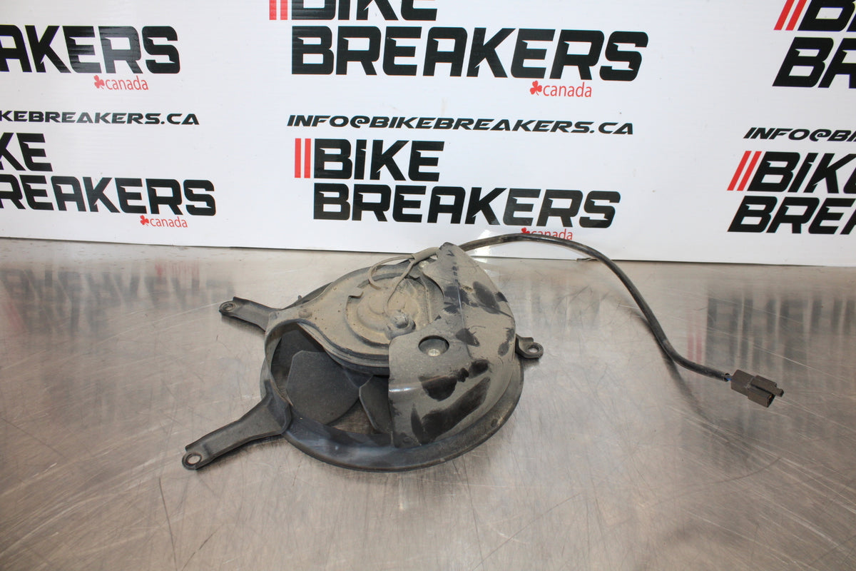 03-06 KAWASAKI Z1000 ENGINE RADIATOR COOLING FAN BB164