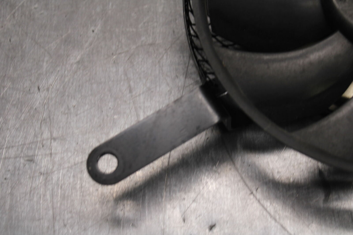 08-10 SUZUKI GSXR750 ENGINE RADIATOR COOLING FAN BB113