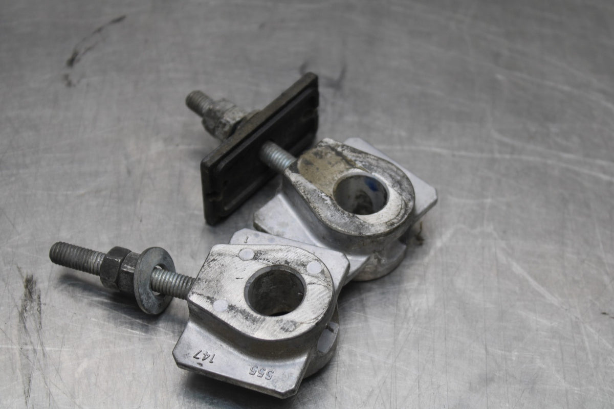 09 KAWASAKI NINJA 250R SWINGARM CHAIN TENSIONER ADJUSTMENT BRACKETS  BB824