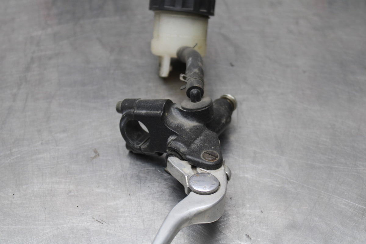 98 KAWASAKI NINJA ZX6 FRONT BRAKE MASTER CYLINDER w/ LEVER BB870