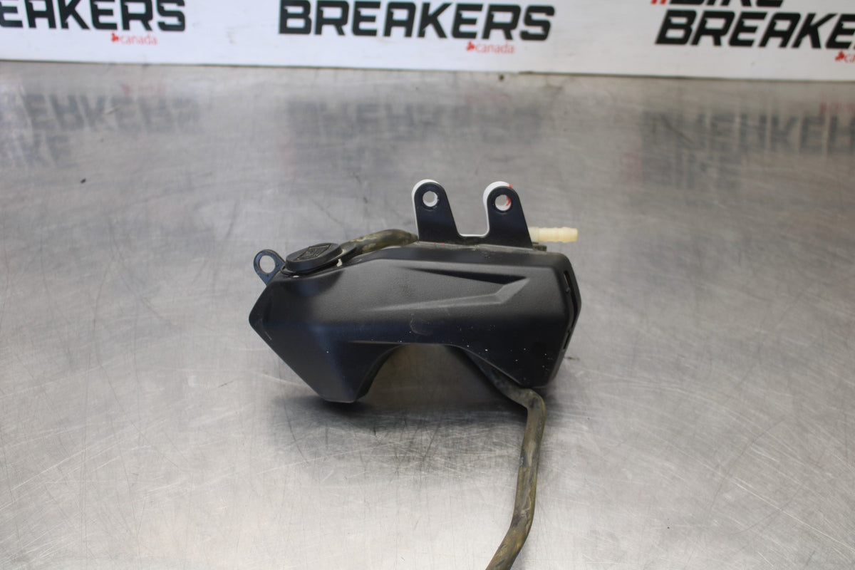 20 TRIUMPH STREET TRIPLE 765 COOLANT WATER TANK RESERVOIR BOTTLE BB864