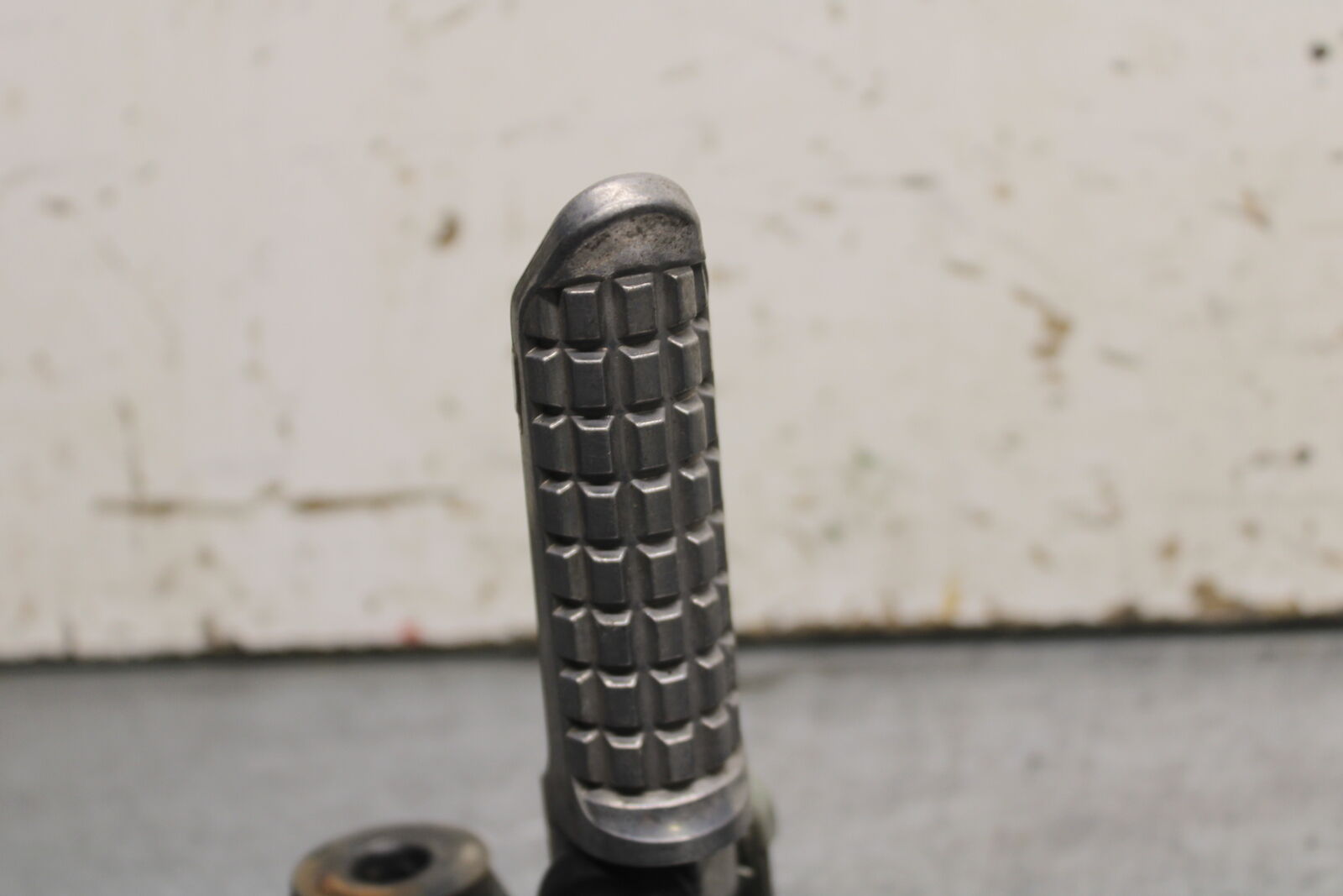 08-12 KAWASAKI NINJA 250R EX250J REAR BACK PASSENGER PEG SET PAIR BB111