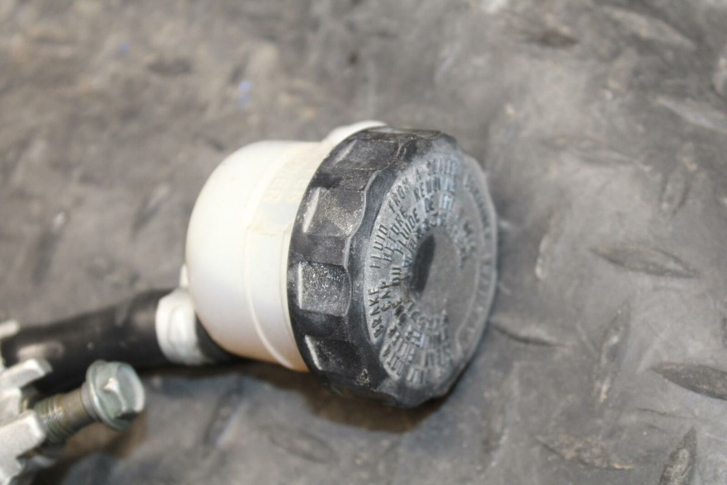 05-06 KAWASAKI VULCAN 1500 VN1500 CLASSIC REAR BACK BRAKE MASTER CYLINDER BB220