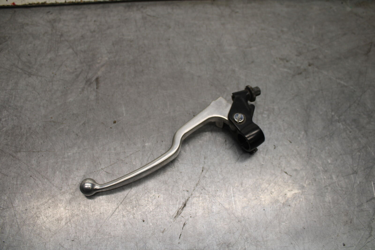 05-06 HONDA CBR600RR CLUTCH PERCH MOUNT WITH LEVER  BB727