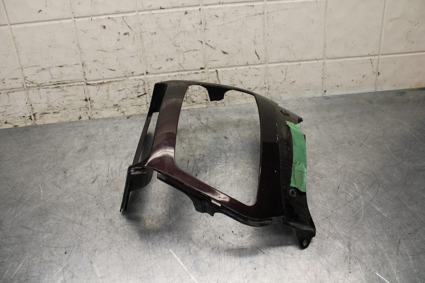 1997 Suzuki Bandit 1200 GSF1200S HEADLIGHT HEAD LIGHT LAMP TRIM  BB559