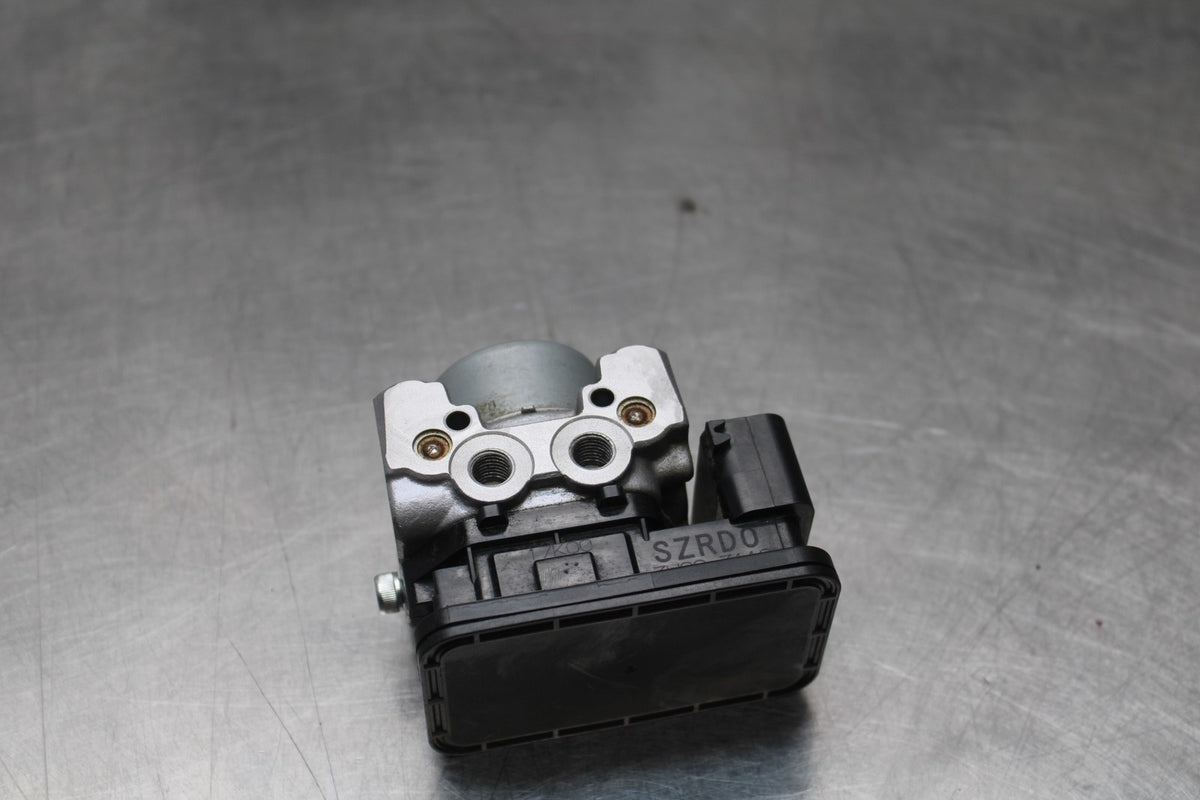 24-25 SUZUKI GSXR1000 ABS PUMP UNIT MODULE BB767
