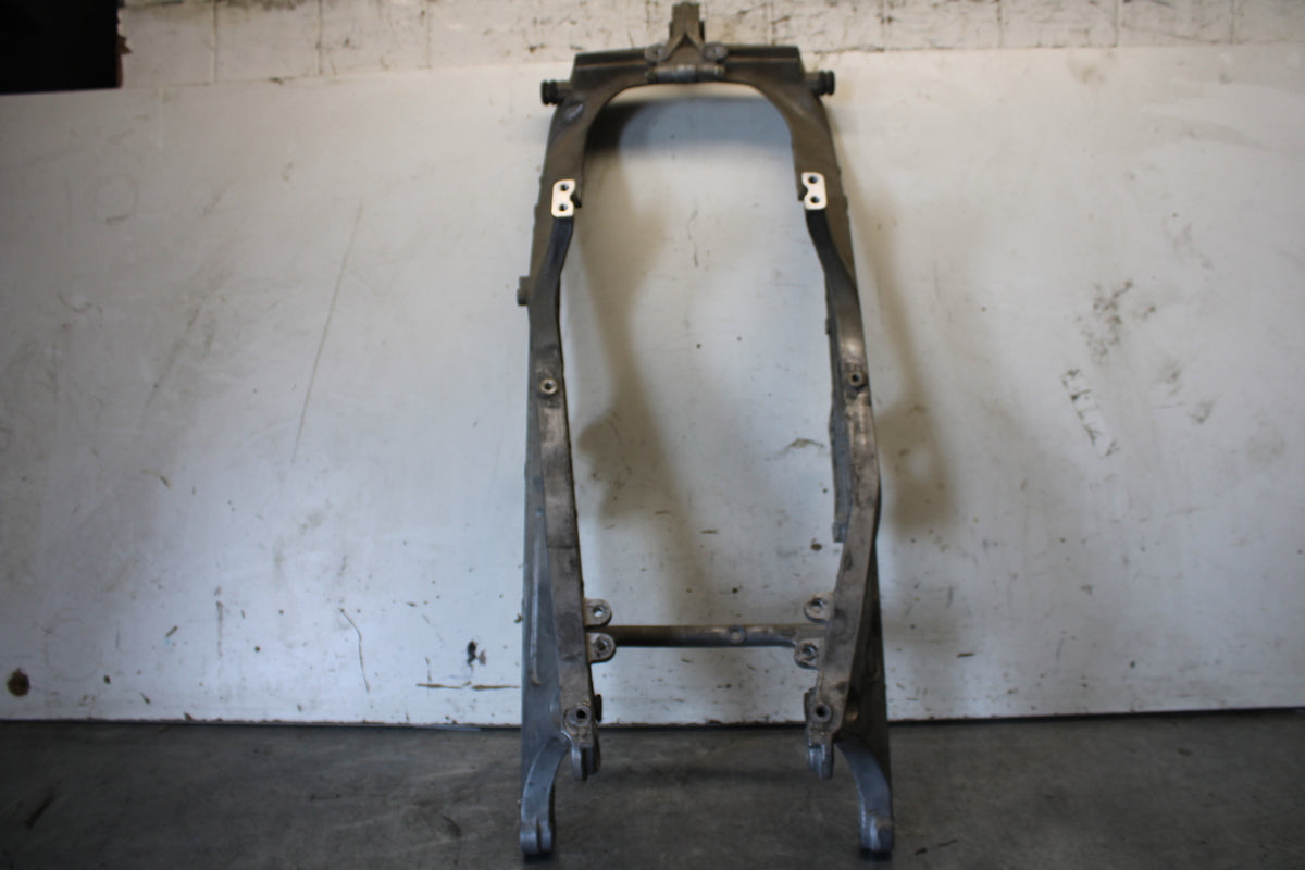 03-04 HONDA CBR600RR REAR SUBFRAME BACK SUB FRAME 50200-MEE-000 BB661