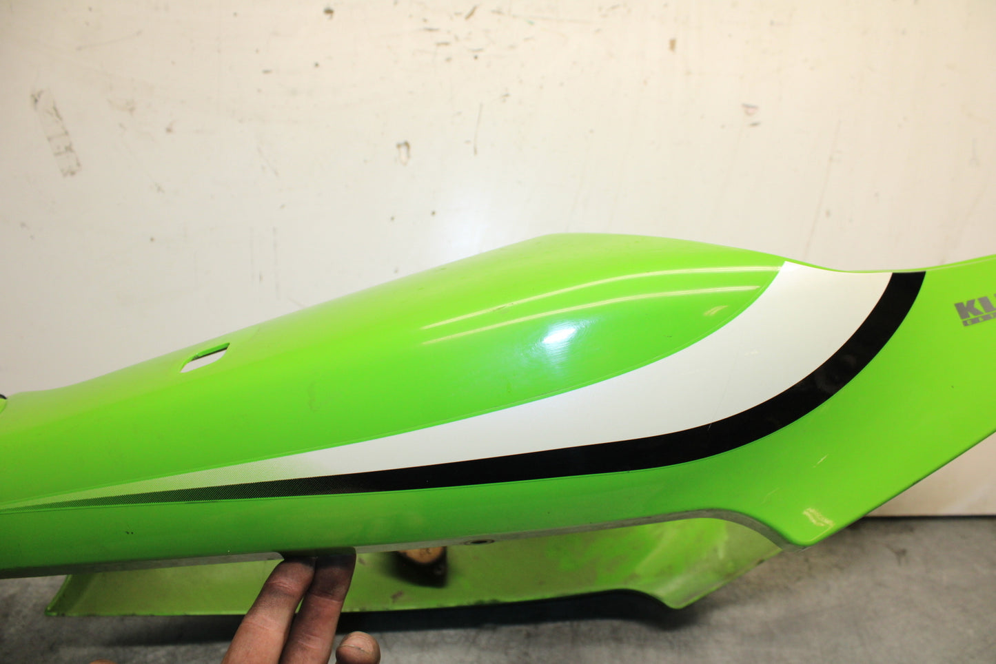 00-02 KAWASAKI NINJA ZX6R REAR BACK TAIL FAIRING COWL SHROUD BB750