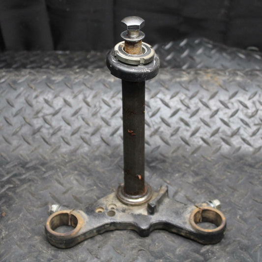 78 SUZUKI GS550E FRONT FORKS CLAMP LOWER TRIPLE TREE STEM BB212