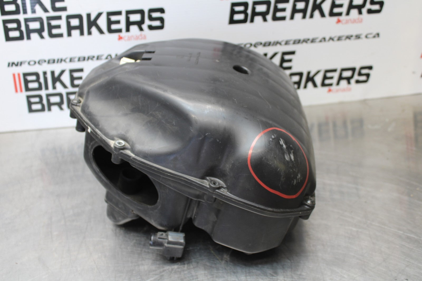 01-06 HONDA CBR600F4I AIRBOX AIR INTAKE FILTER BOX BB185