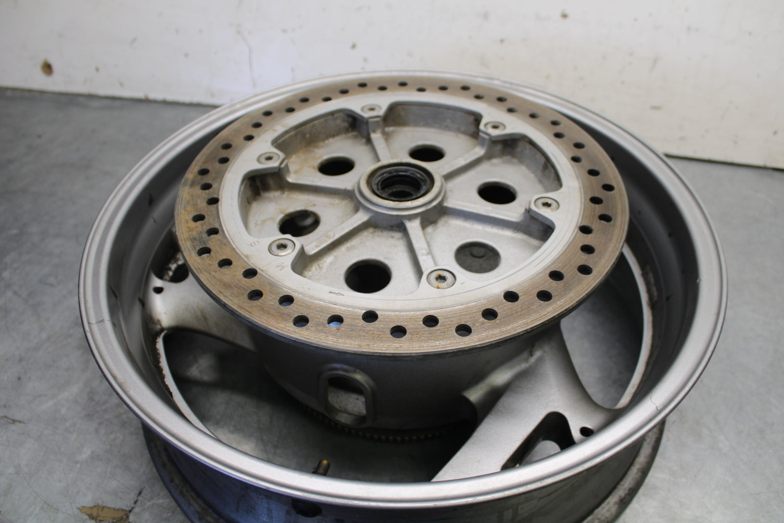 04-12 HONDA ST1300A REAR WHEEL AND ROTOR BACK BRAKE DISC (Item A) BB669