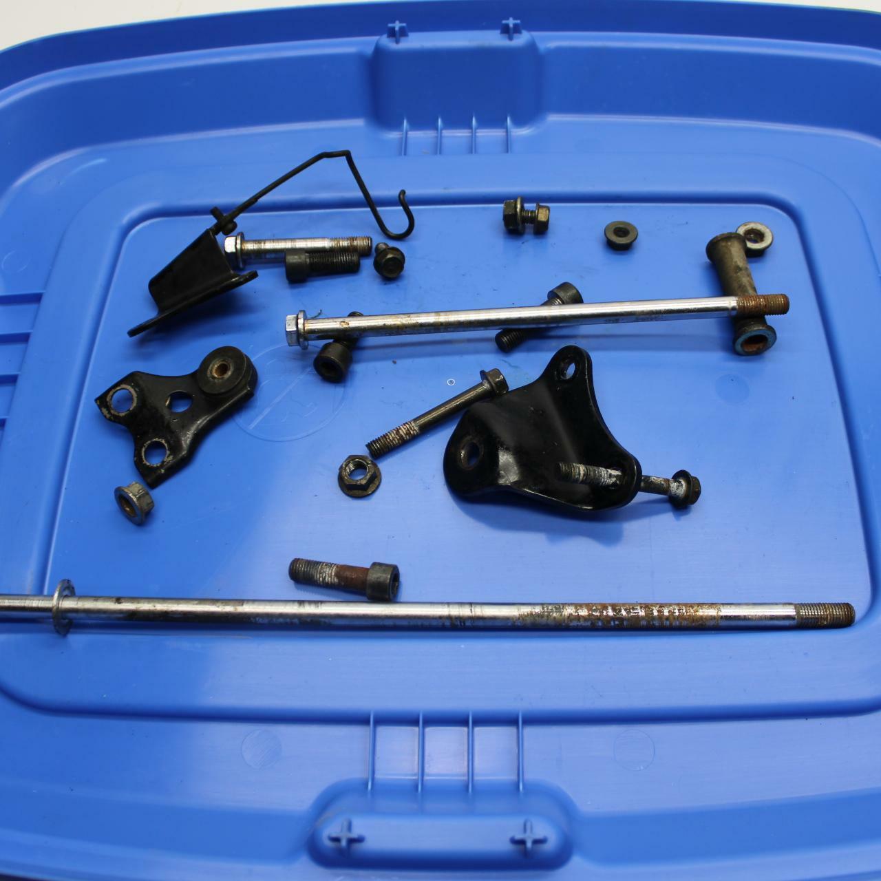 83-86 HONDA V65 MAGNA ENGINE MOUNTING BOLTS HARDWARE MOTOR SCREWS BB236