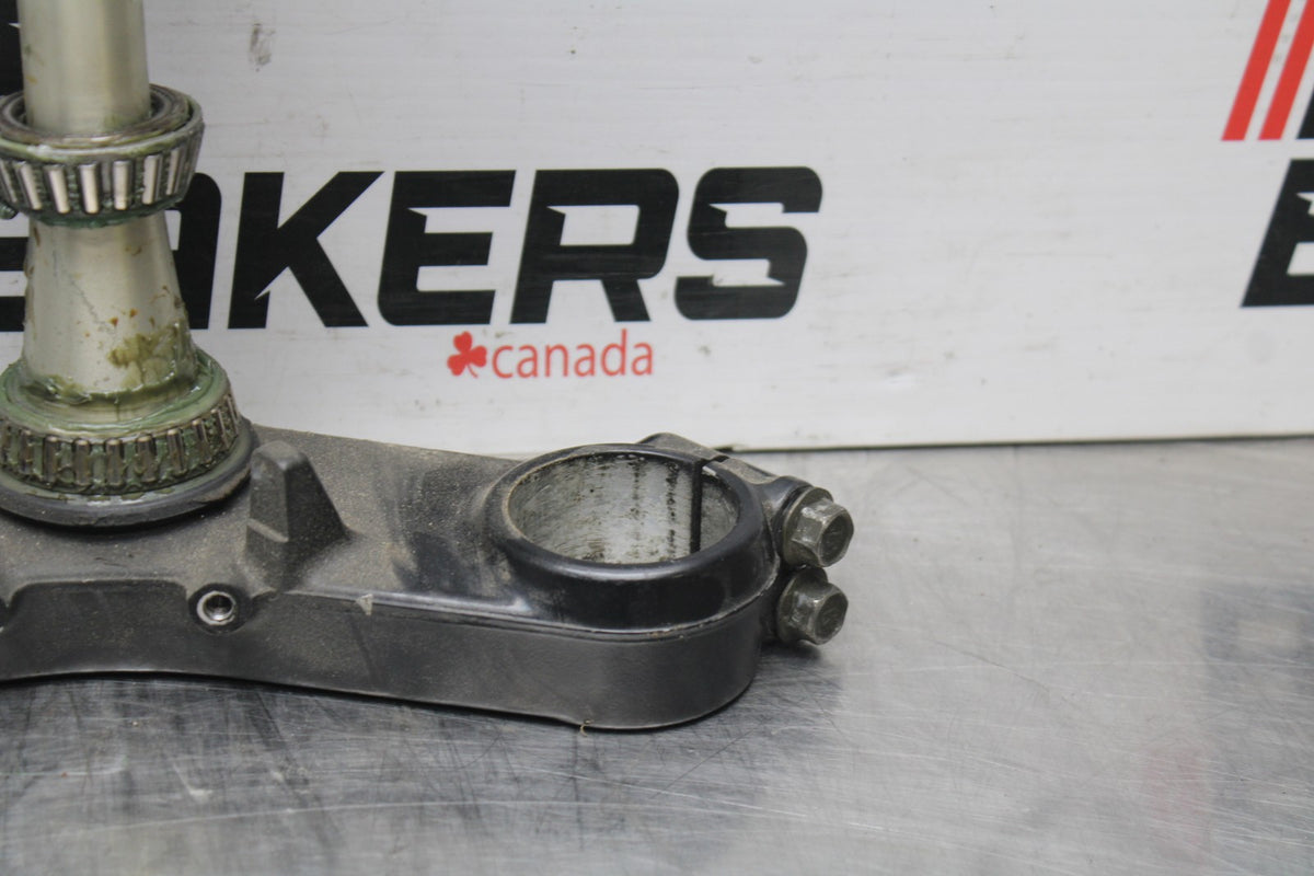 98 KAWASAKI NINJA ZX6 FRONT FORKS CLAMP LOWER TRIPLE TREE STEM BB870