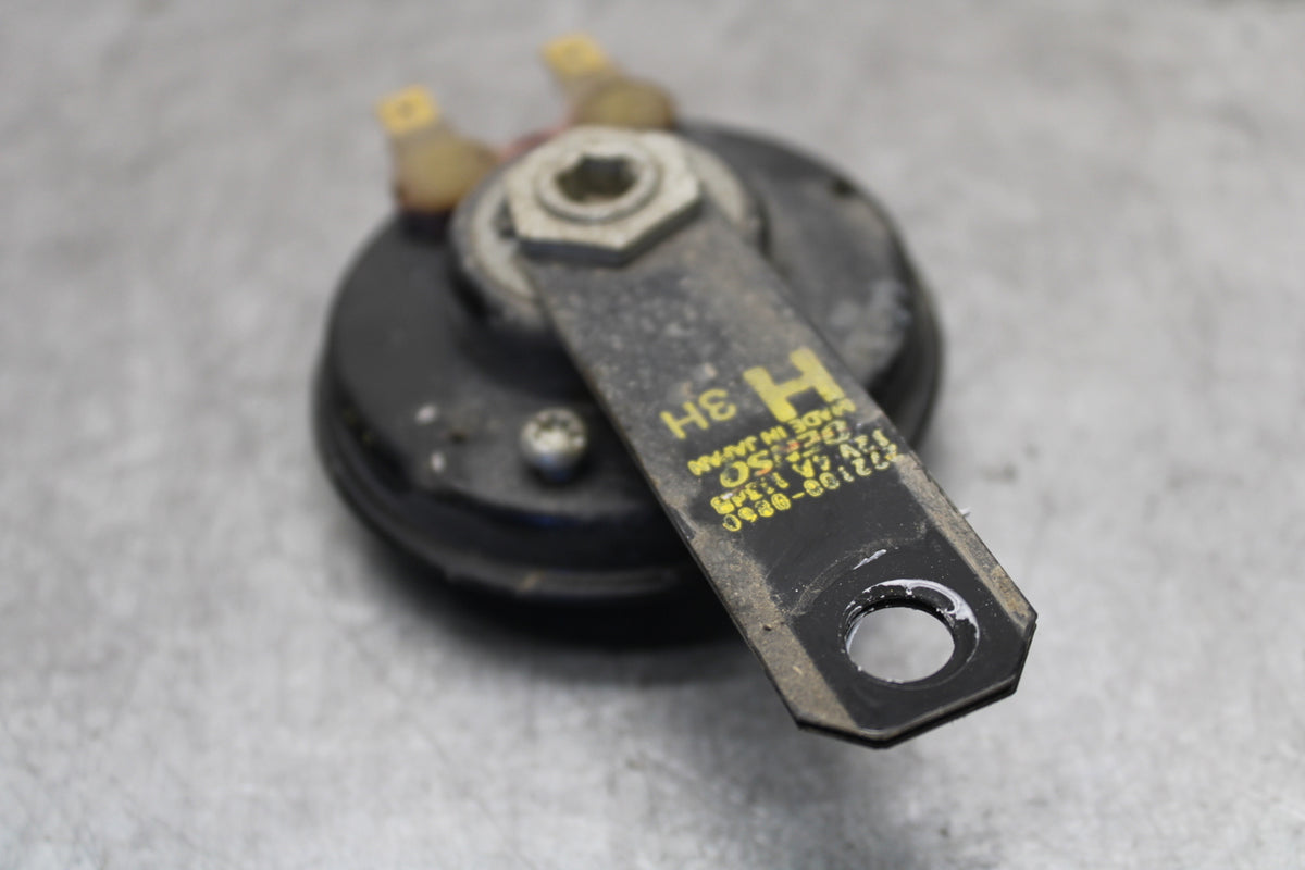 06-07 DUCATI MONSTER 695 HORN SIGNAL BB674