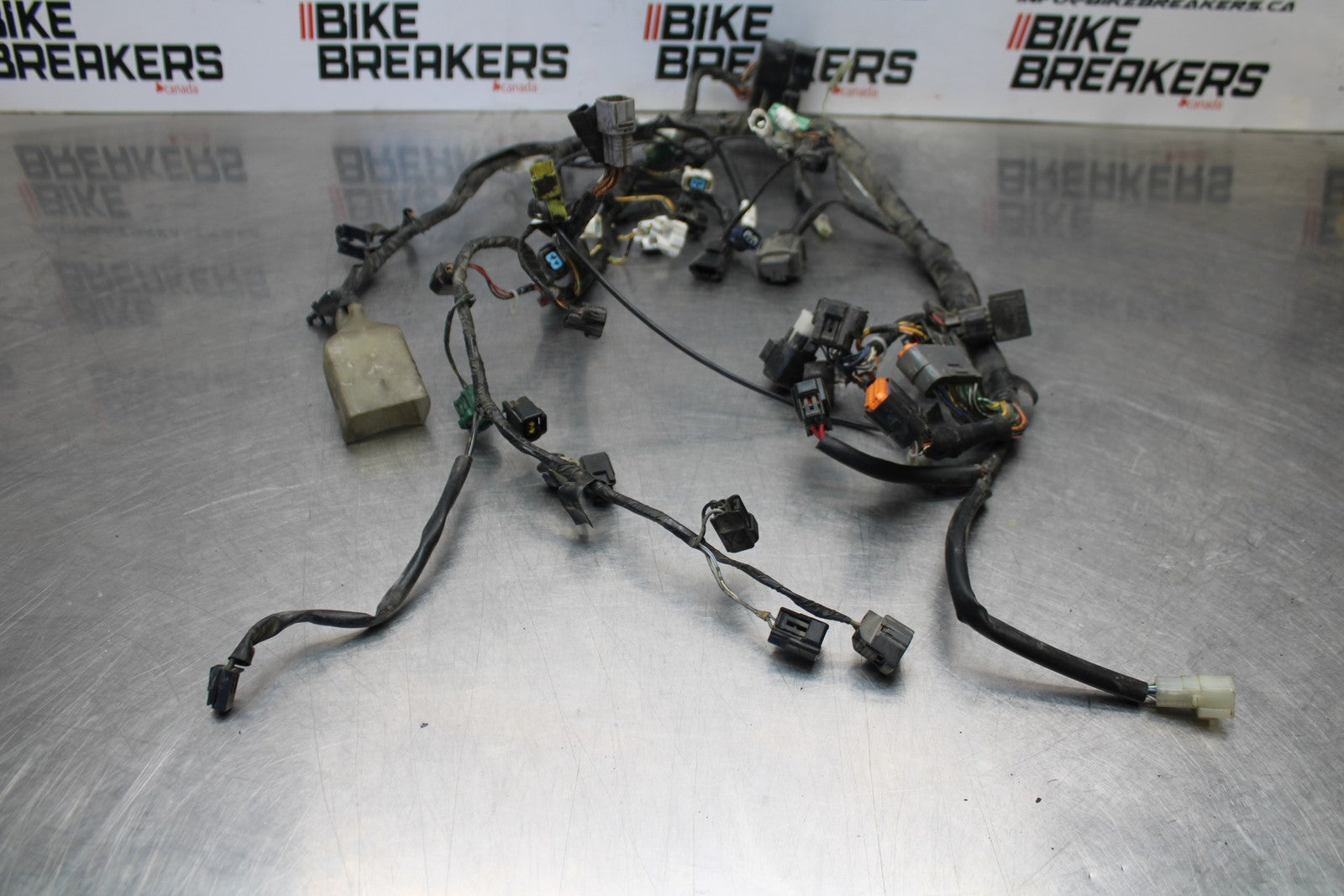 05-06 SUZUKI GSXR1000 MAIN ENGINE WIRING HARNESS MOTOR WIRE LOOM BB773