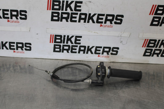 05 DUCATI SUPERSPORT 800 THROTTLE CABLE LINE HOUSING GUIDE BB913