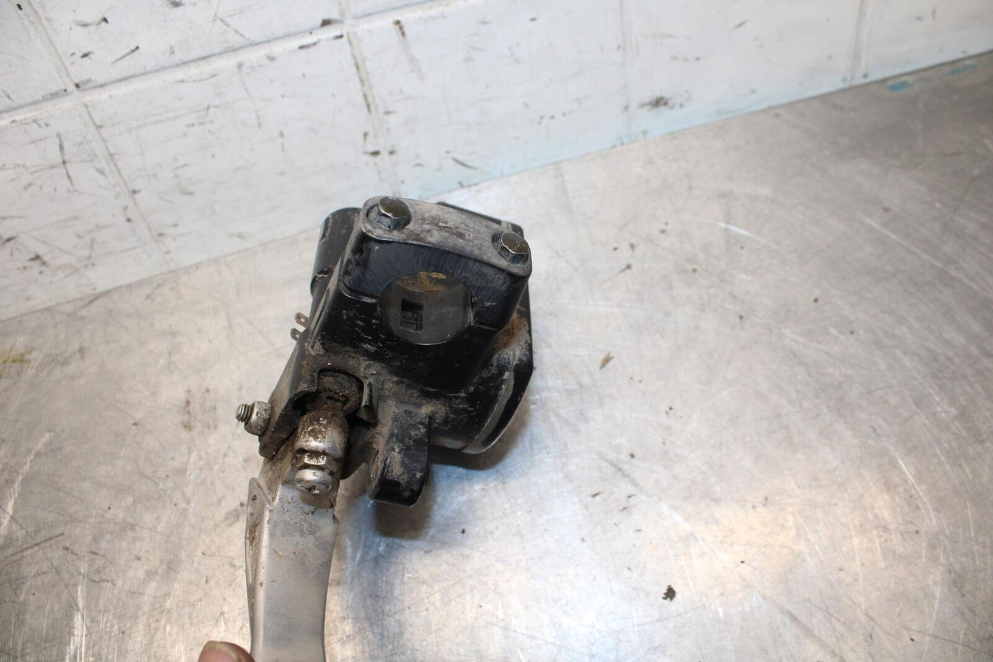 2007 Yamaha V Star 1300 XVS1300A FRONT BRAKE MASTER CYLINDER BB03