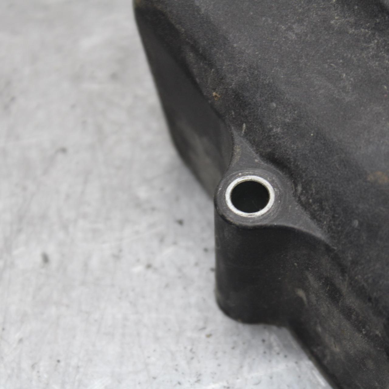 21 KAWASAKI NINJA ZX6R ENGINE SPROCKET COVER BB647