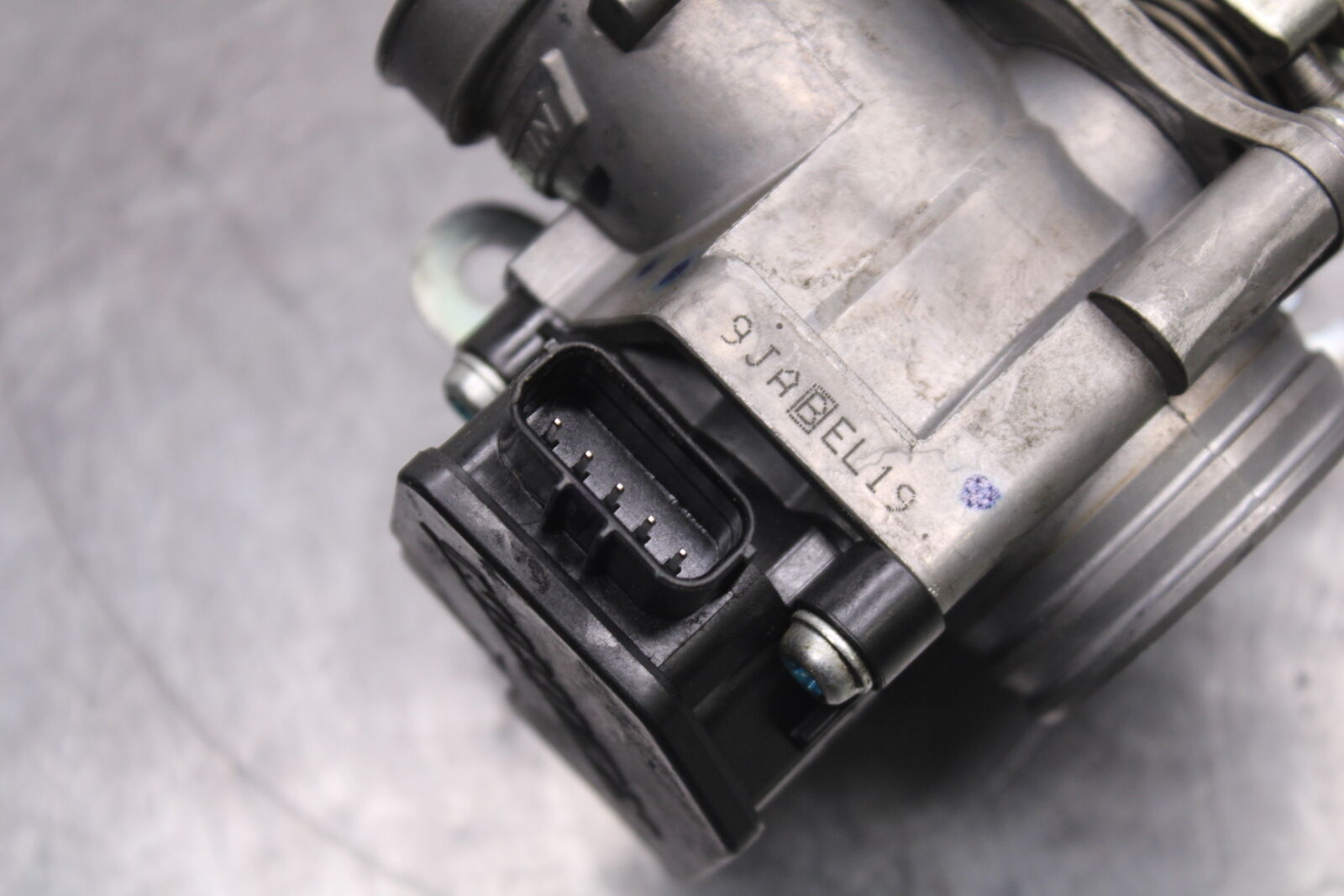 15-19 HONDA CBR300R MAIN FUEL INJECTORS / THROTTLE BODIES  BB112