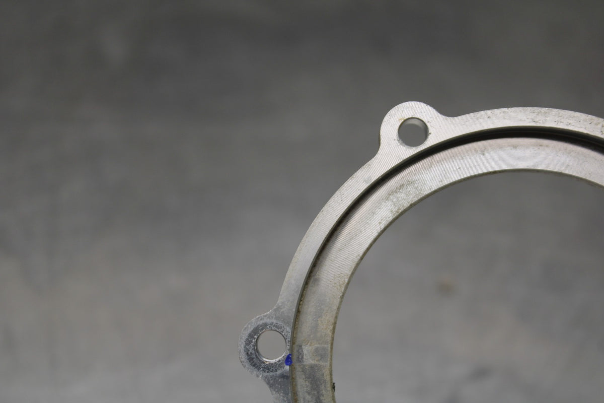 05 YAMAHA YZF R6 FUEL PUMP GAS PETROL SENDER BRACKET MOUNT BB858