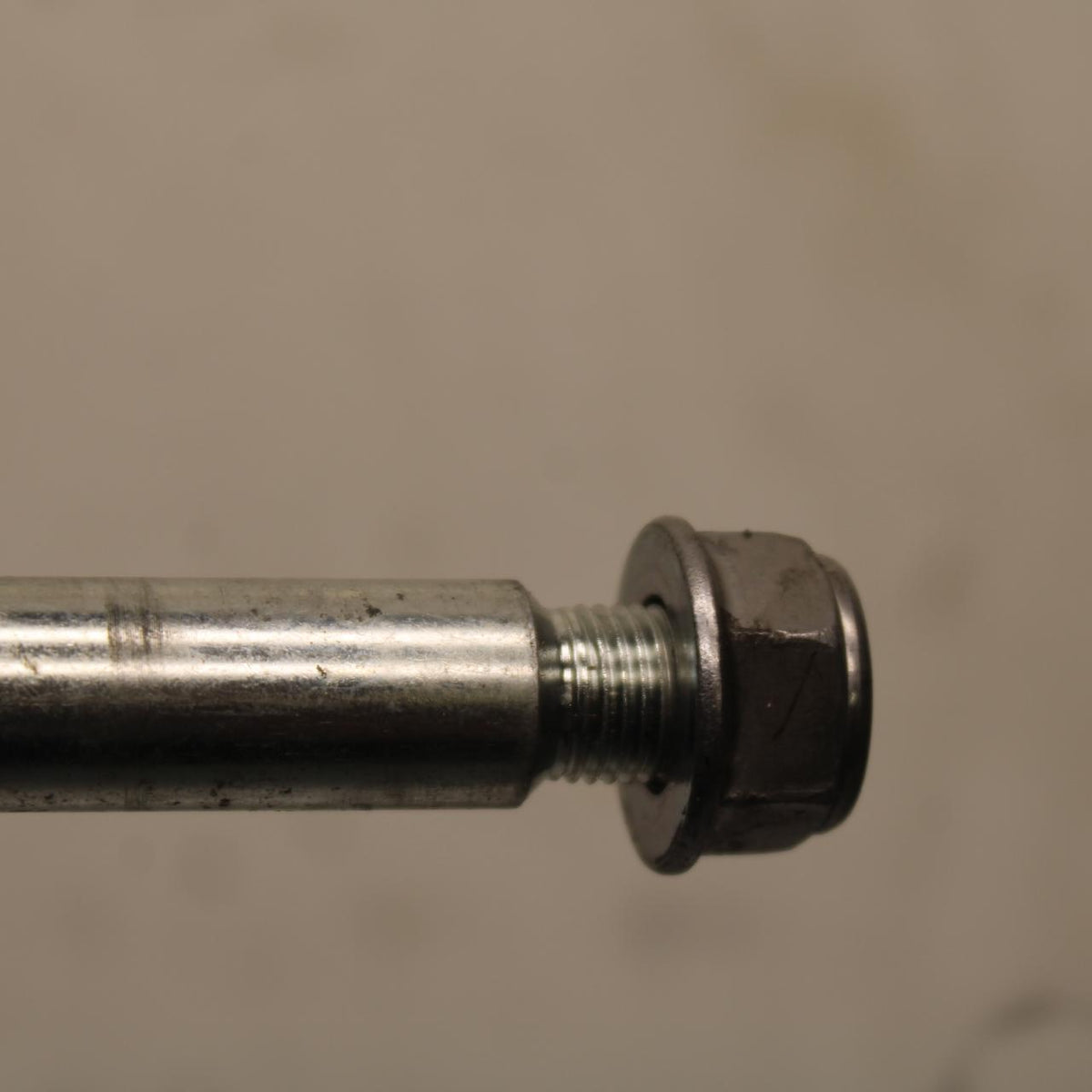 15-18 HONDA CB300FA FRONT WHEEL RIM AXLE PIVOT BOLT BB646