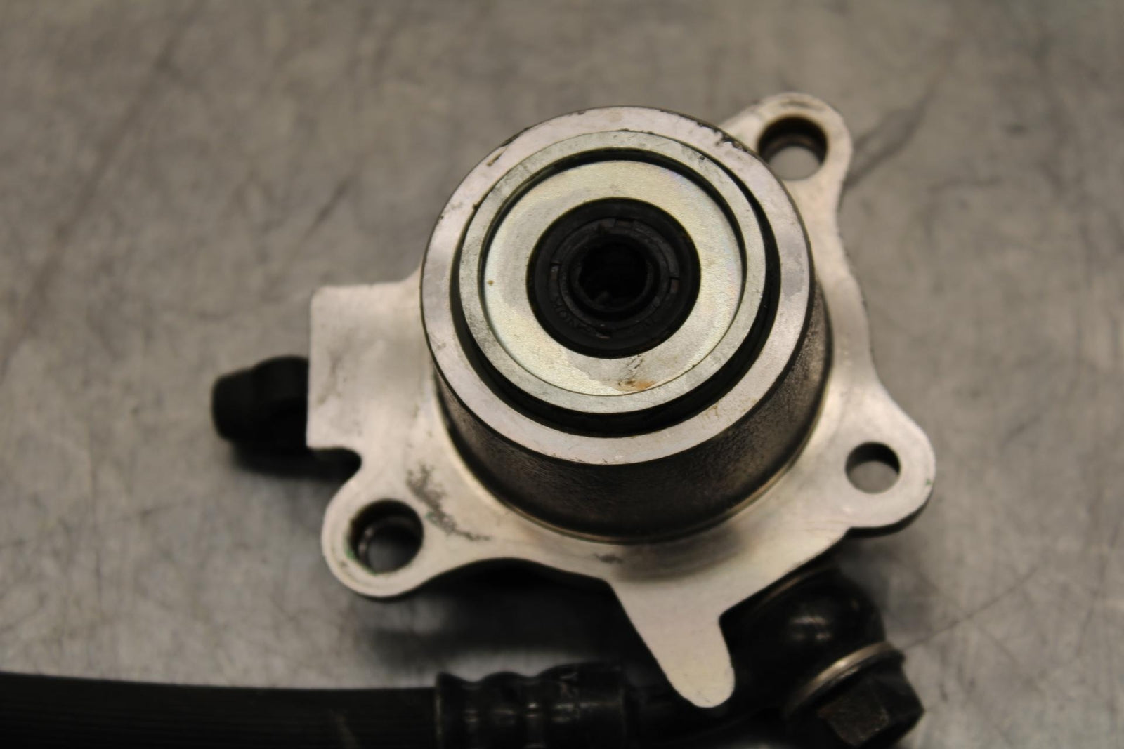 2008 Honda Interceptor 800 VFR800A ABS CLUTCH SLAVE PISTON CYLINDER BB566